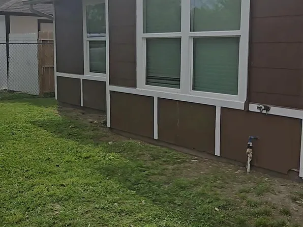 4834 Clover St, Houston, TX 77033