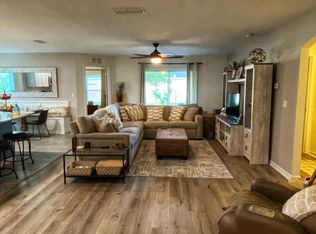 2020 Patriot Walk Dr, Jacksonville, FL 32221