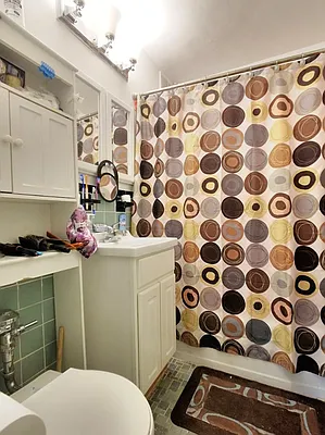 Sold by Corcoran | media 6