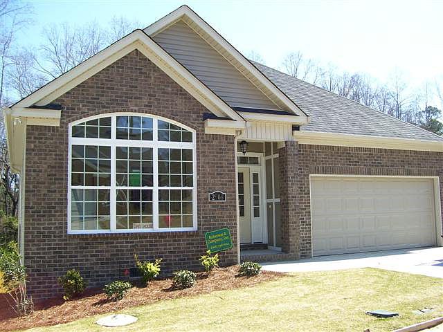 1st image of 2908 Aylesbury Drive