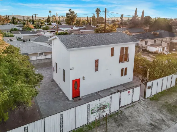 11554 Arminta St, North Hollywood, CA 91605