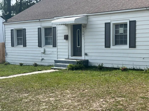 1701 E 39th St, Savannah, GA 31404