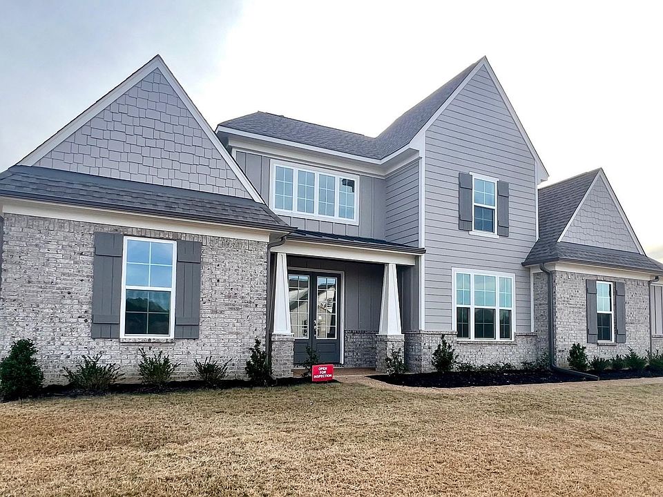 1st image of 45 Rolling Hill Dr