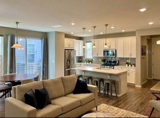 11209 E 25th Dr, Aurora, CO 80010