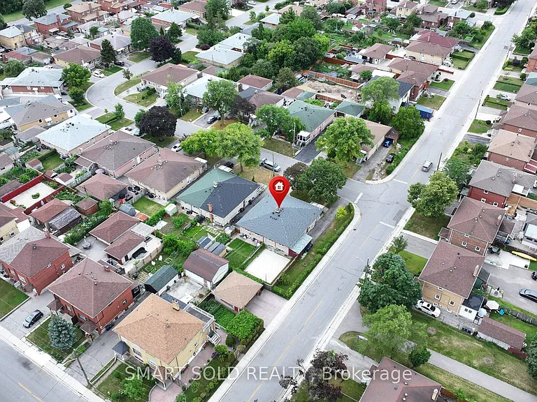 1 Cameo Cres — Photo 4