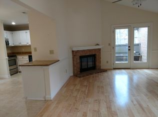 300 Woodcroft Pkwy #22-B, Durham, NC 27713