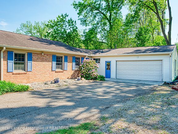 3rd image of 3619 Waverly Hills Rd