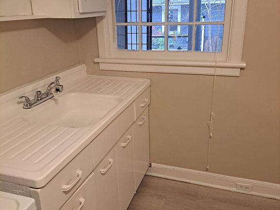 5th image of 207 Monte Vista Ave #5