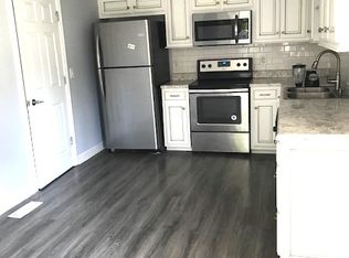 902 Adams Dr, Shelbyville, TN 37160