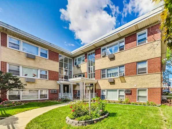 6357 W Addison St #2FNW, Chicago, IL 60634
