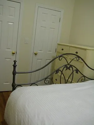 Rented by Camhi NYC Realty Inc | media 23