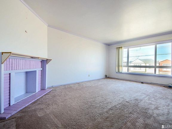 4th image of 2266 47th Ave