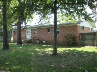 619 E Mississippi St, Beebe, AR 72012