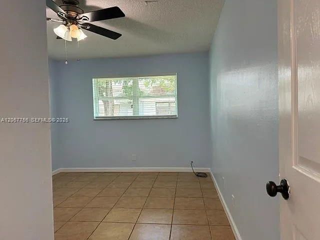 516 SW 14th Ct #516 — Photo 16