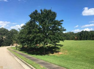 1182 Estates Dr, Gainesville, GA 30501