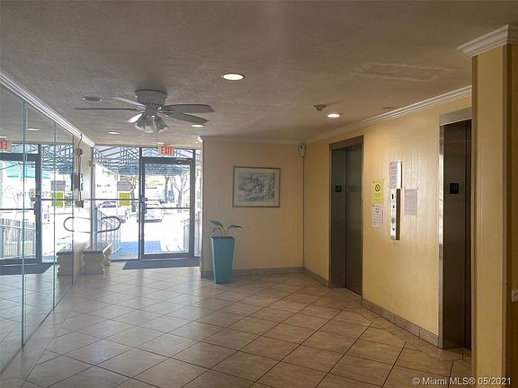4th image of 200 177th Dr APT 303