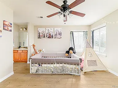 912 Kryptonite Dr — Photo 37