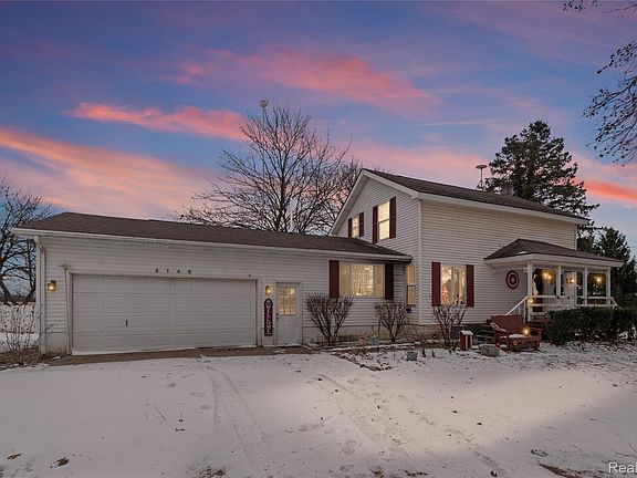 4th image of 4148 N Williams Rd