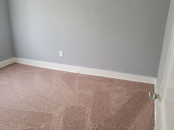 4th image of 5528 Forest Ave