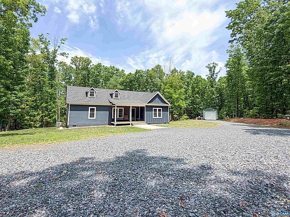 2nd image of 1387 Spreading Oak Rd