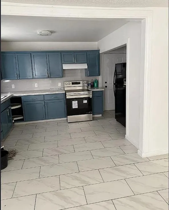 320 N 9th St — Photo 4