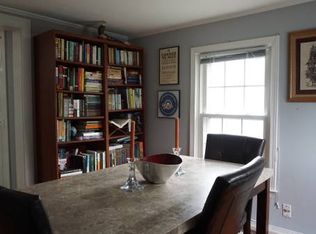 10 Underhill St, Winthrop, MA 02152