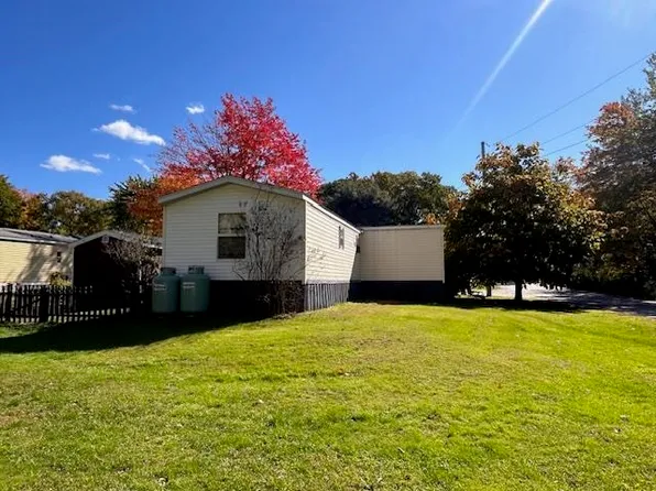 16 Cedar Street, Exeter, NH 03833