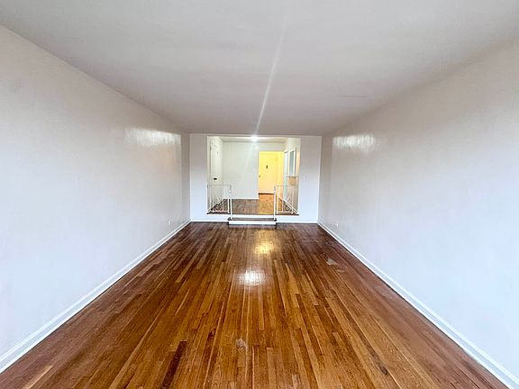 4th image of 315 Ocean Pkwy #4T