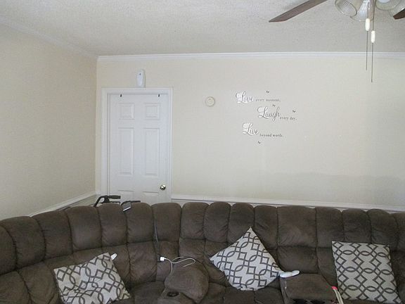 4th image of 165 Bald Eagle Dr