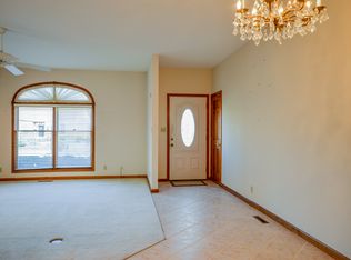 215 Shane Ct, Evansville, IN