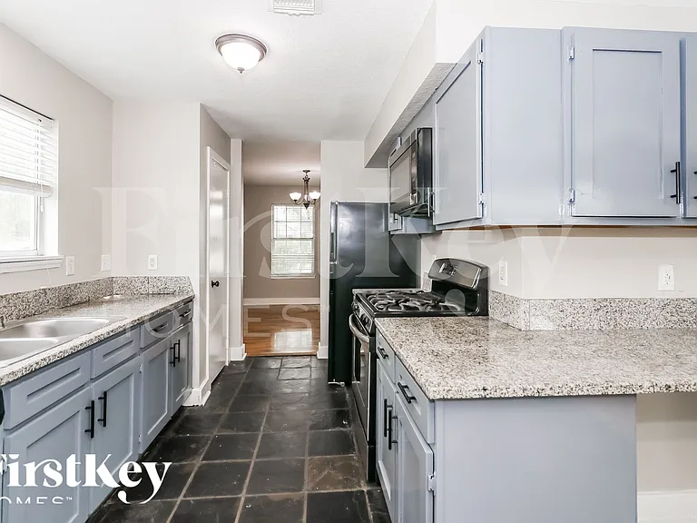 256 Rolling Brook Dr — Photo 7