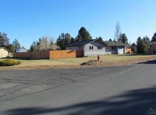 61540 Camelot Pl, Bend, OR 97702