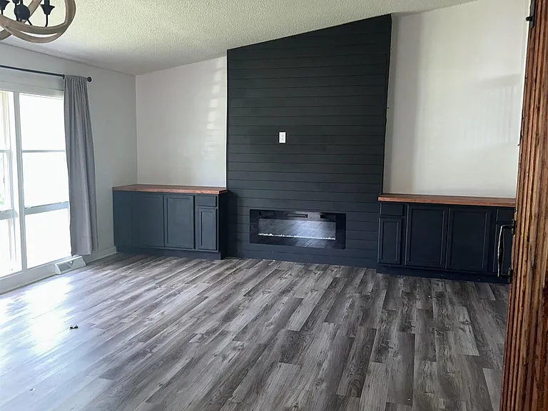 3235 Schilling St — Photo 13