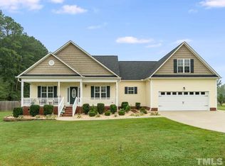 86 Moonlight Dr, Fuquay Varina, NC 27526