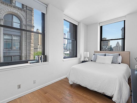 3rd image of 150 Nassau St APT 8D