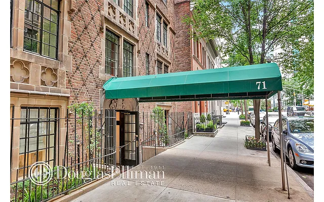 Sold by Douglas Elliman | media 7