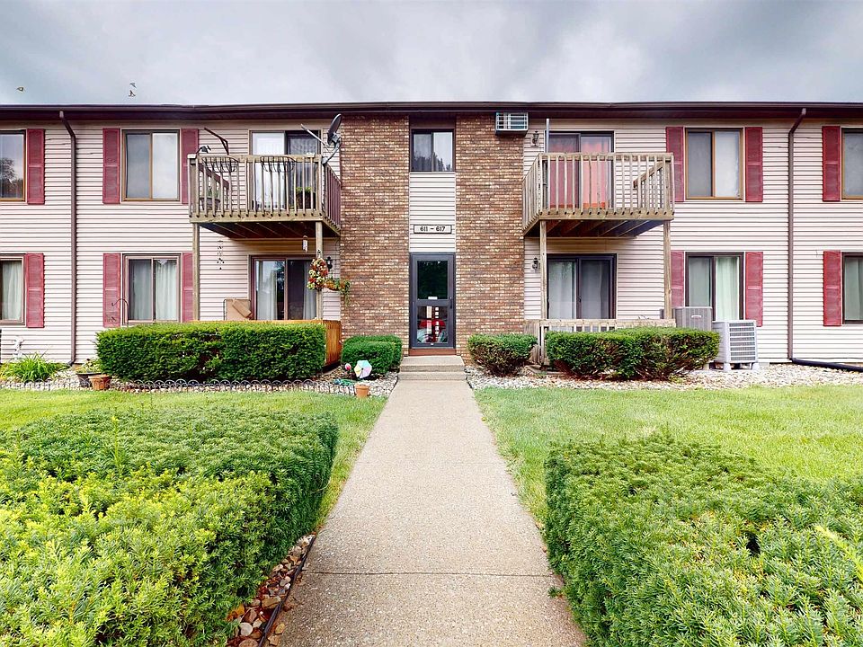1st image of 613 Clarinet Blvd E