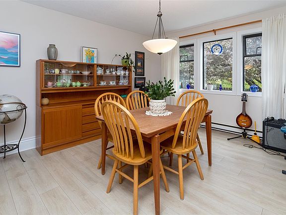 4th image of 3876 Finnerty Rd #B