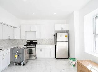339 7th St APT 2, Brooklyn, NY 11215