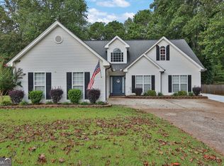 4046 River Elan Dr, Gainesville, GA 30507