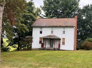 1503 Carriage Rd, Fairmount City, PA 16224