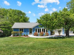 1576 Damron Rd, Estill Springs, TN 37330