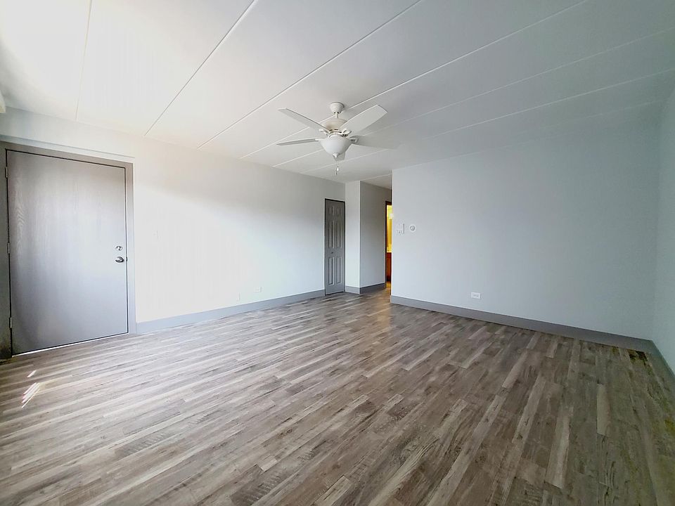 1st image of 13951 Leonard Dr #2S