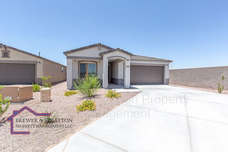 1st image of 1182 N Larat Ln