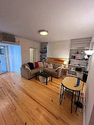 5th image of 248 10th Ave APT 4B
