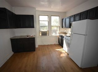 6954 Grand Ave, Maspeth, NY 11378