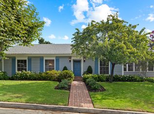 164 S Woodburn Dr, Los Angeles, CA 90049