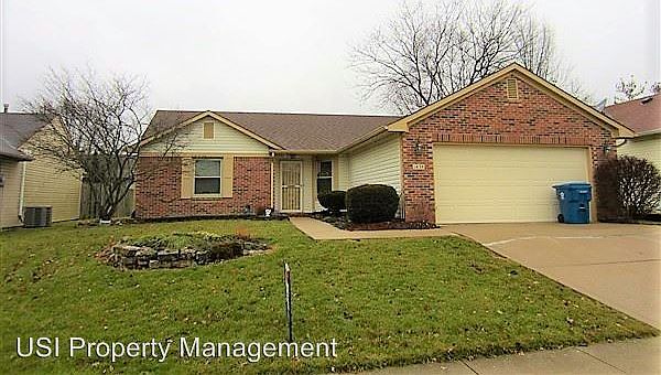 1st image of 1638 N Park Hurst Dr