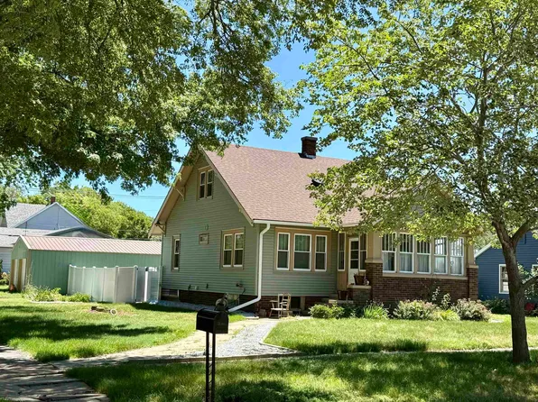 148 N Hubbard Ave, Minden, NE 68959