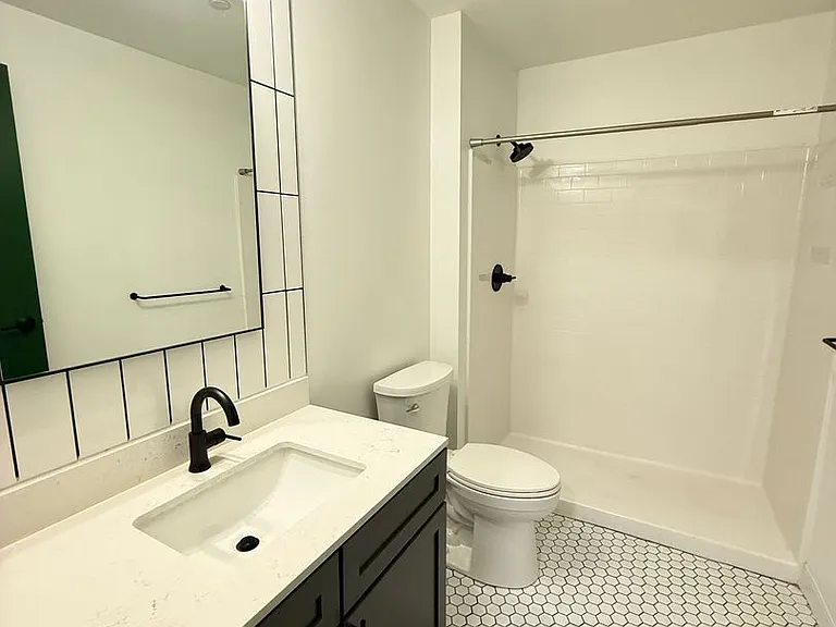 1709 FIFTH AVE — Photo 35